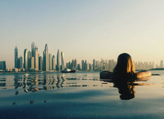 Emiratele Arabe Unite își redeschid porțile pentru turiștii din întreaga lume, care sunt vaccinați cu schema completă împotriva COVID-19