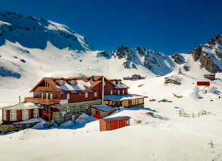 Risc ridicat de avalanșă la Bâlea Lac: stratul de zăpadă depășește un metru și jumătate