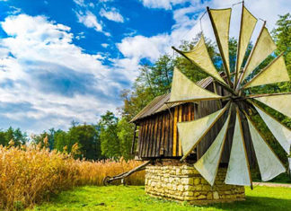 Cel mai mare muzeu în aer liber din ţară va fi deschis zilnic, timp de 12 ore