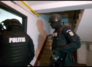 Percheziții în 5 județe într-un dosar de constituire a unei organizații cu mesaje fasciste, rasiste și xenofobe