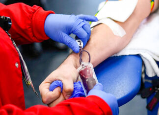 Coadă la donare sânge în Sibiu, după ce tichetele au crescut de peste patru ori în valoare, de la 67 la 280 lei