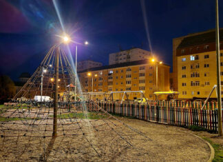 Iluminat public în locurile de joacă din Sibiu. Continuă și modernizarea iluminatului public de pe străzi